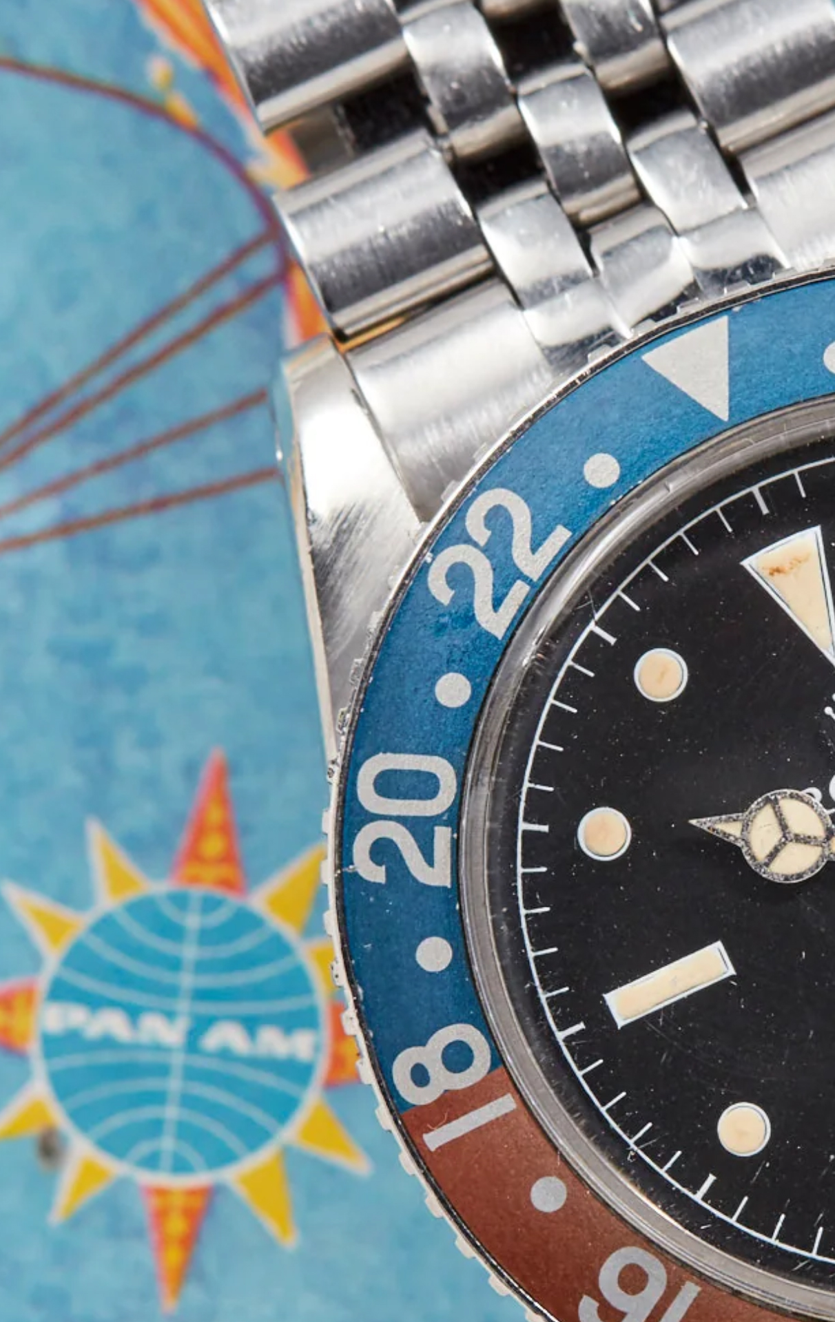 GMT Watches: The Perfect Timepiece for Frequent Travelers